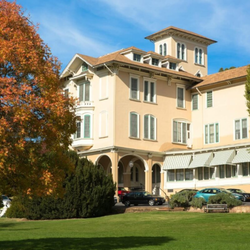 NDNU front of campus